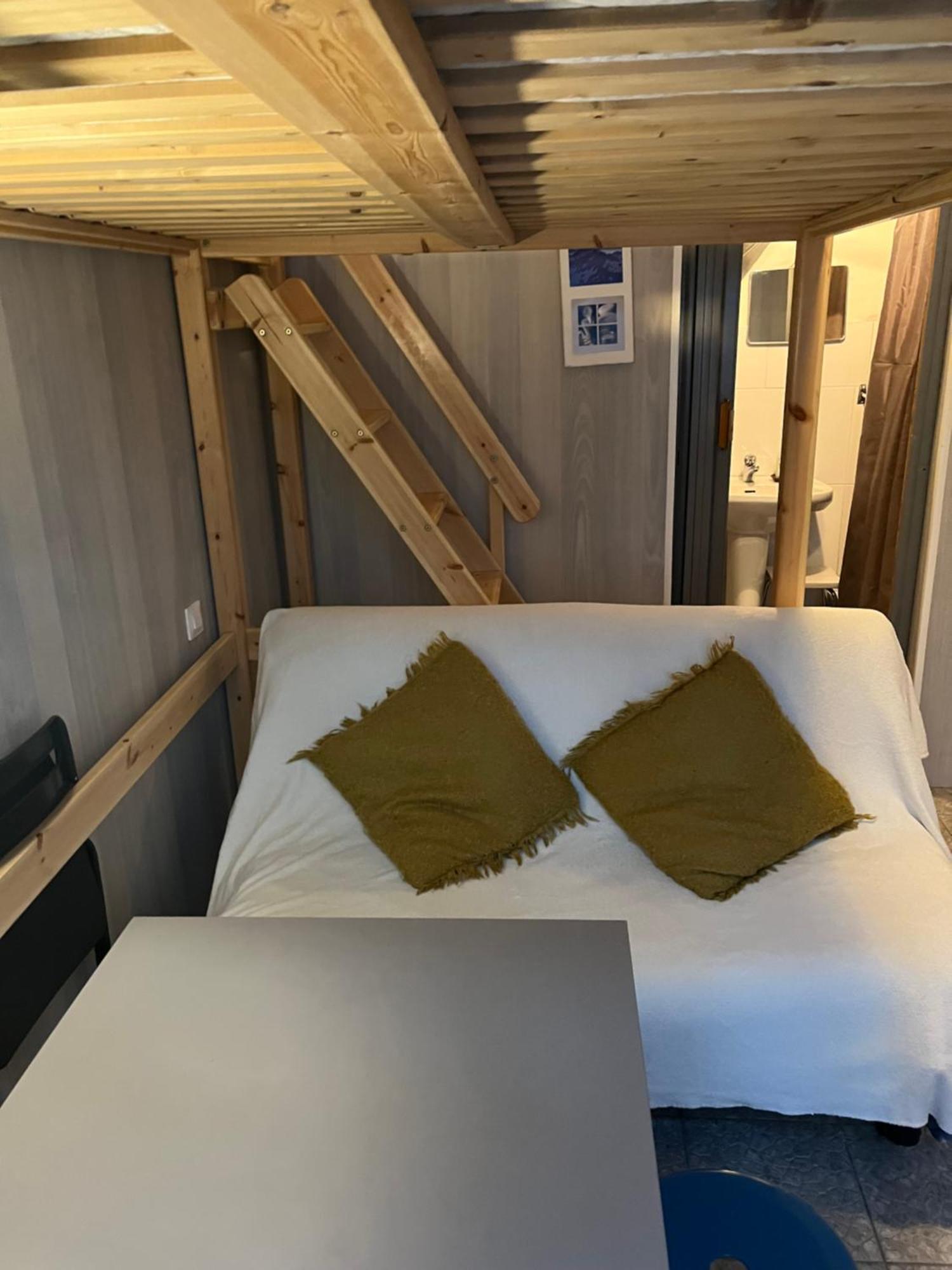 Studette Fonctionnelle Eaux Bonnes Apartment Bagian luar foto